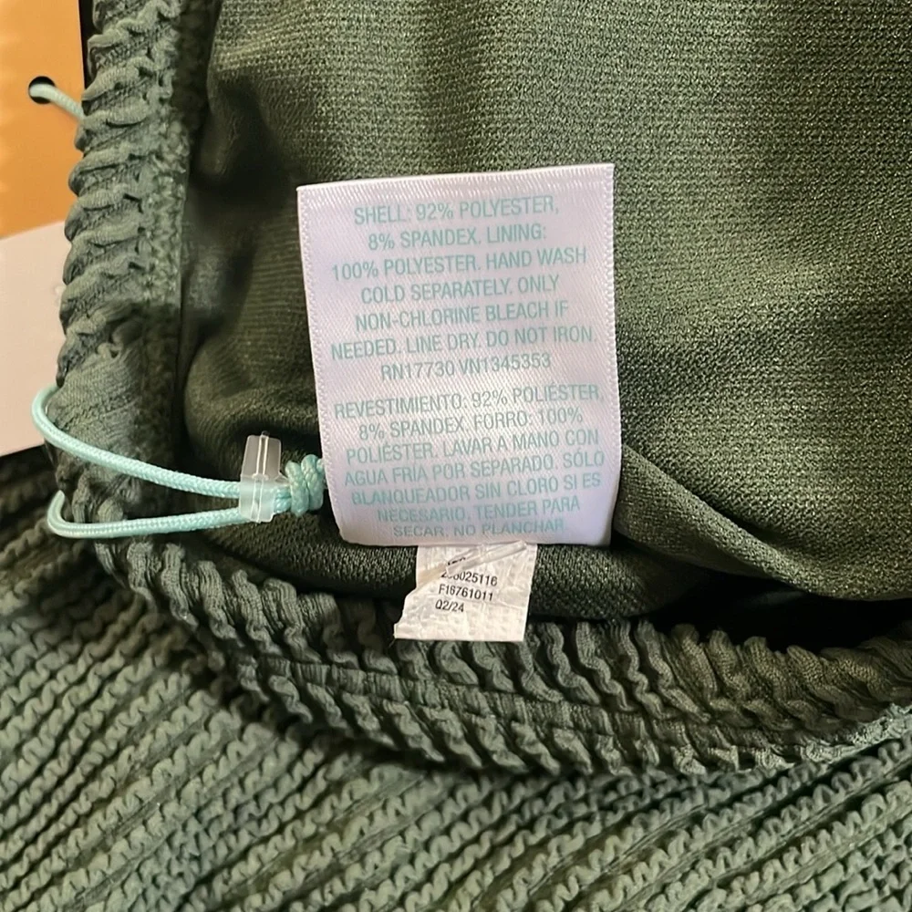 🆕 Kona Sol Women’s Pucker Textured Square Neck High Coverage One Piece Swimsuit - Picture 9 of 12